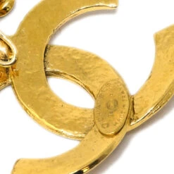 AMORE Vintage CHANEL Chain Bracelet Gold 94P 161710 8 AMORE Vintage CHANEL Chain Bracelet Gold 94P 161710 -Best Jewelry Store 20240521 161710 03 d8342190 7a67 40de bb4b 9b86ef4bd83d