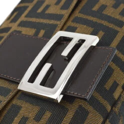 AMORE Vintage FENDI Brown Zucca Baguette Handbag 181739 16 AMORE Vintage FENDI Brown Zucca Baguette Handbag 181739 -Best Jewelry Store 20240524 181739 05 d7da845d ed25 4d6e a25a a4999772a0e7