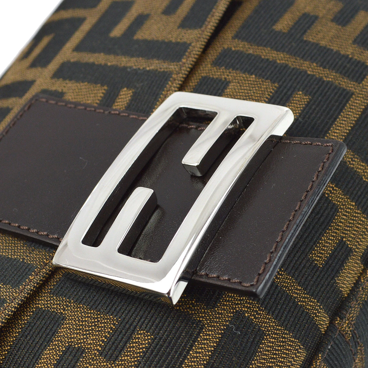 AMORE Vintage FENDI Brown Zucca Baguette Handbag 181739 7 AMORE Vintage FENDI Brown Zucca Baguette Handbag 181739 - Image 5