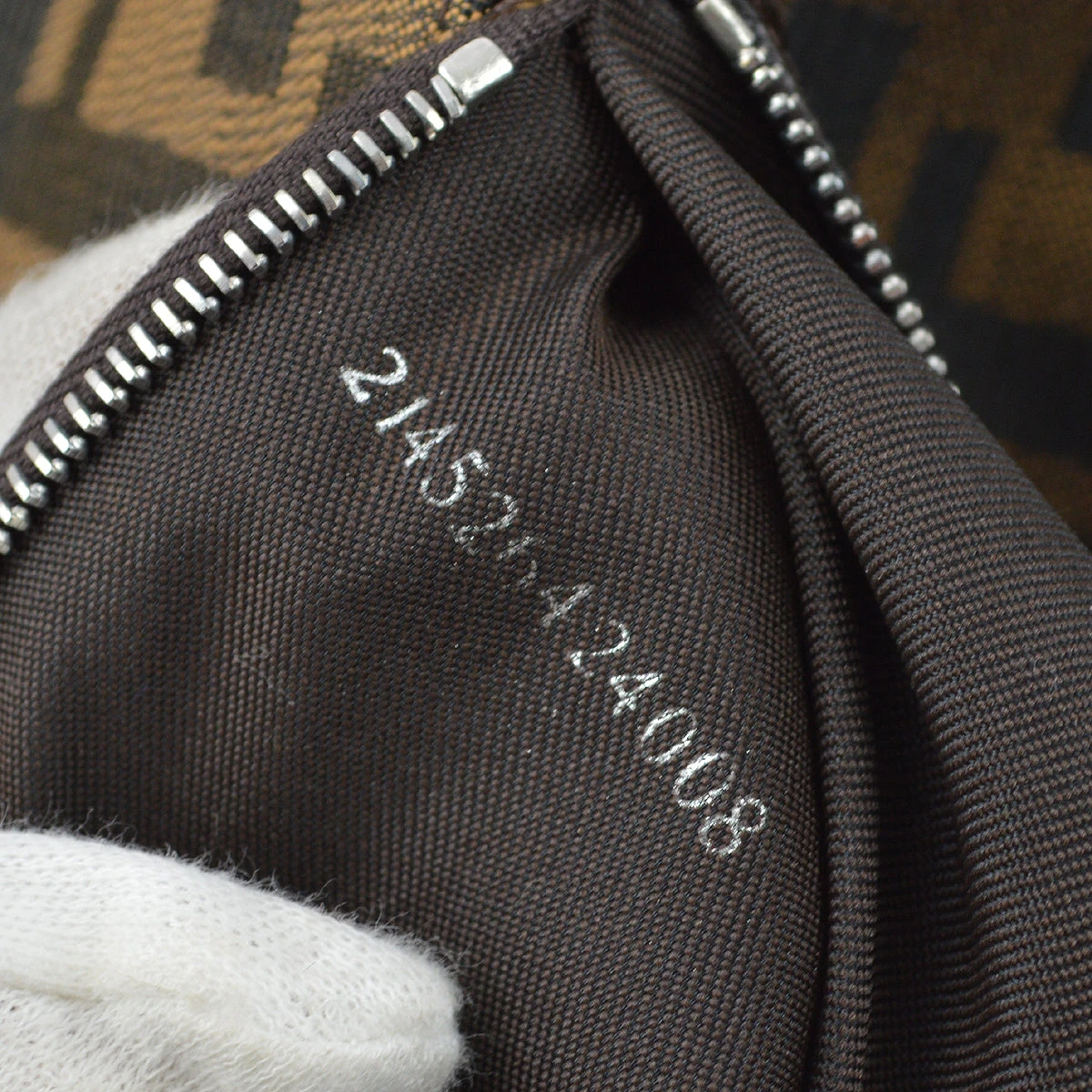 AMORE Vintage FENDI Brown Zucca Baguette Handbag 181739 12 AMORE Vintage FENDI Brown Zucca Baguette Handbag 181739 - Image 10