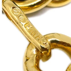 AMORE Vintage CHANEL Gold Black Medallion Chain Belt Small Good 161742 9 AMORE Vintage CHANEL Gold Black Medallion Chain Belt Small Good 161742 -Best Jewelry Store 20240528 161742 04 e96353a5 6cad 4fae b078 302253968e22