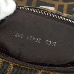 AMORE Vintage FENDI Brown Zucca Baguette Handbag 162190 -Best Jewelry Store 20240611 162190 09 7954ac8d a0cd 4015 b677 38cffaefabba