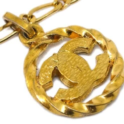 AMORE Vintage CHANEL Medallion Pendant Necklace Rhinestone Gold 3438/1982 191762 -Best Jewelry Store 20240614 191762 03 55bae39b 6beb 49b2 a6b0 8ba632370bf6