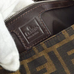 AMORE Vintage FENDI Brown Zucca Baguette Handbag 172831 19 AMORE Vintage FENDI Brown Zucca Baguette Handbag 172831 -Best Jewelry Store 20240702 172831 08 31197fe1 4344 4fe0 86a2 712fc705b334