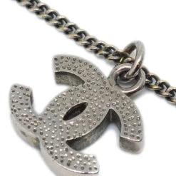 AMORE Vintage CHANEL CC Chain Necklace Pendant Rhinestone Silver B12V 162297 -Best Jewelry Store 20240704 162297 03 31e28b54 0f85 45fc aee0 9f3bd0e2d7d9