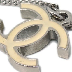 AMORE Vintage CHANEL Chain Necklace Silver White 07V 162316 8 AMORE Vintage CHANEL Chain Necklace Silver White 07V 162316 -Best Jewelry Store 20240704 162316 03 c55cf0d6 ee37 4f90 86e7 38f497081e82