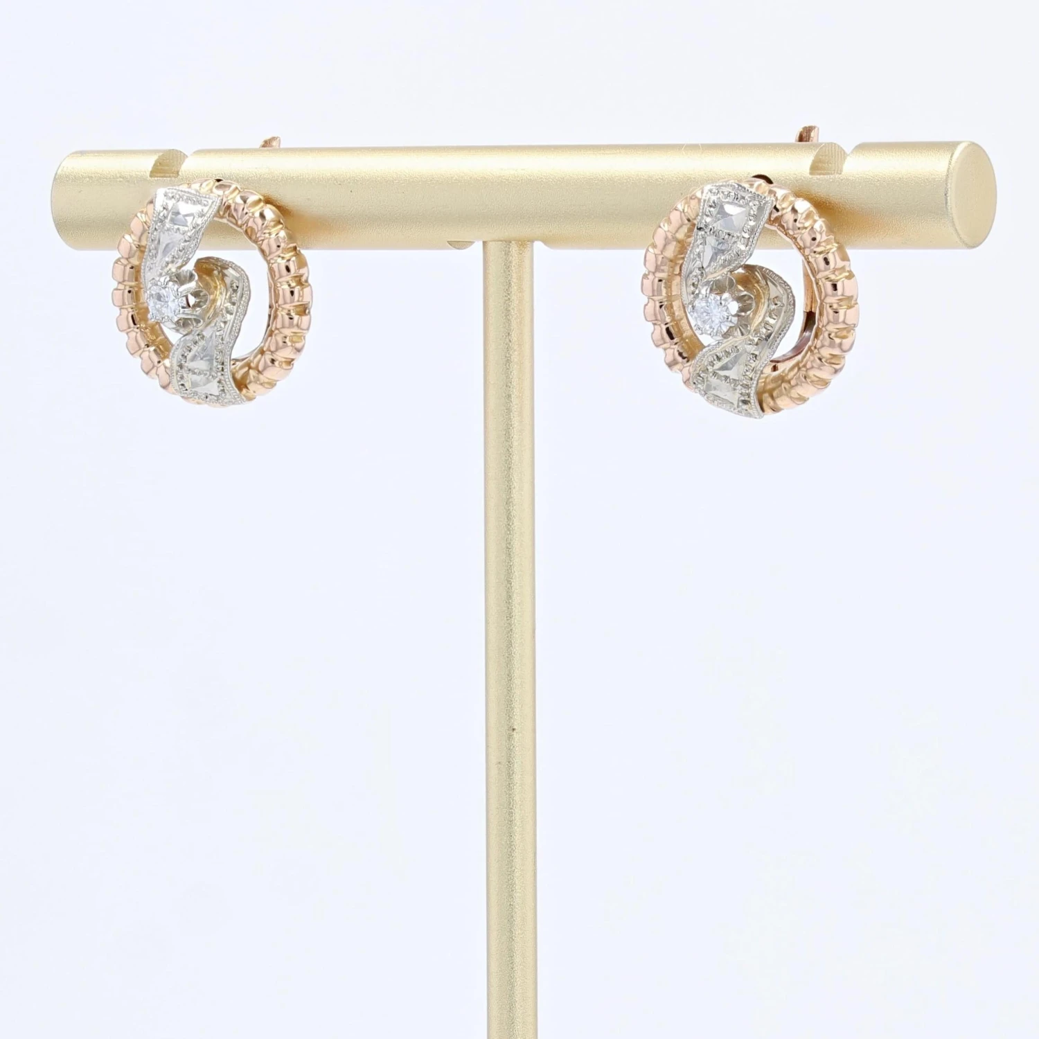 Sarl Baume French 1960s Diamonds 18 Karat Rose White Gold Earrings 8 Sarl Baume French 1960s Diamonds 18 Karat Rose White Gold Earrings - Image 6