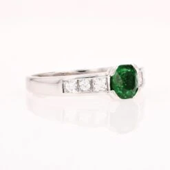 Sarl Baume French Modern 1, 02 Carat Tsavorite Garnet Princess-Cut Diamonds White Gold Ring 30 Sarl Baume French Modern 1, 02 Carat Tsavorite Garnet Princess-Cut Diamonds White Gold Ring -Best Jewelry Store 22 48804 master