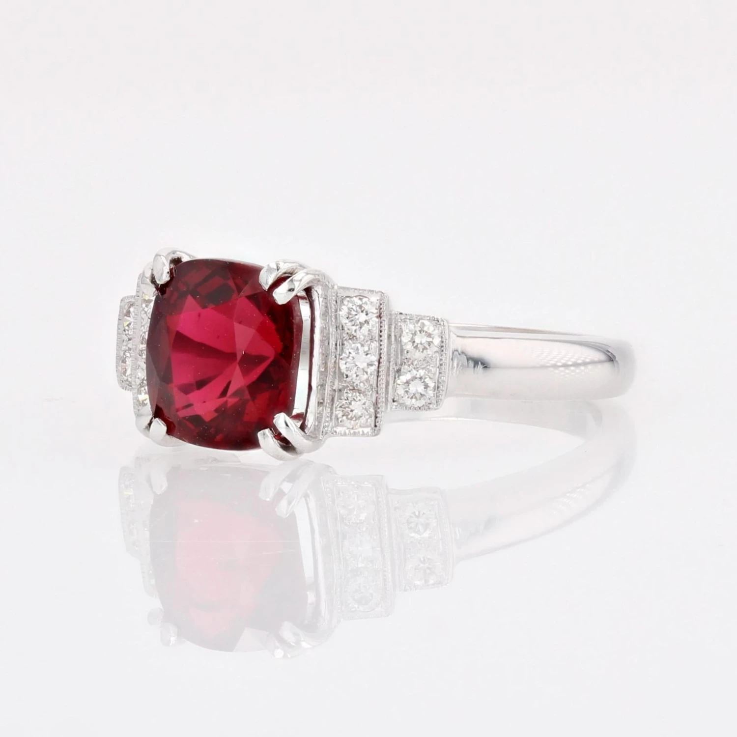 Sarl Baume New Art Deco Style Natural Vivid Red Spinel Diamonds 18 Karat White Gold Ring 10 Sarl Baume New Art Deco Style Natural Vivid Red Spinel Diamonds 18 Karat White Gold Ring - Image 8