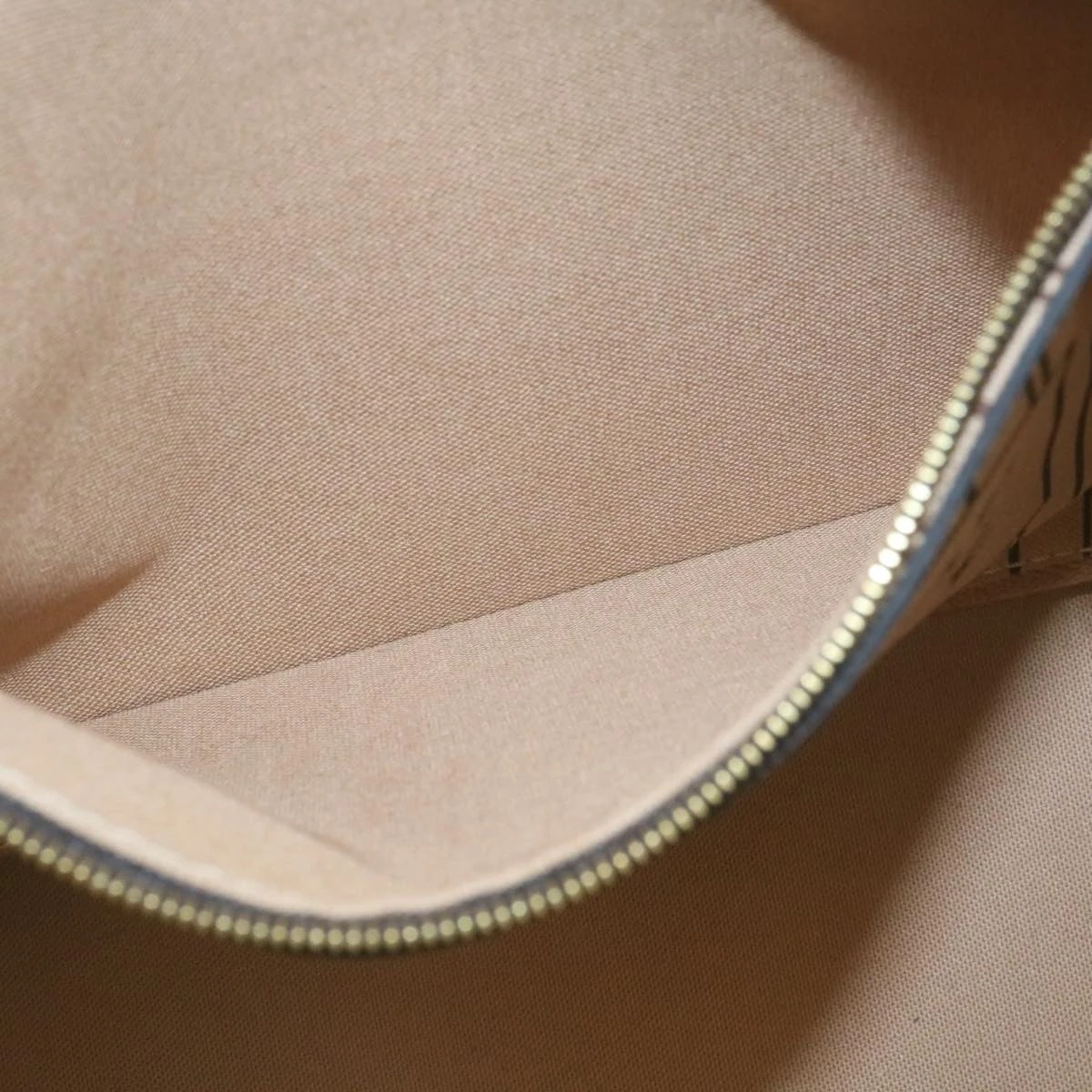 Brand Street LOUIS VUITTON �~ LOL Monogram Camouflage Neverfull MM Tote Bag M45201 Auth 29024A 22 Brand Street LOUIS VUITTON �~ LOL Monogram Camouflage Neverfull MM Tote Bag M45201 Auth 29024A - Image 20