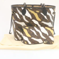 Brand Street LOUIS VUITTON �~ LOL Monogram Camouflage Neverfull MM Tote Bag M45201 Auth 29024A 33 Brand Street LOUIS VUITTON �~ LOL Monogram Camouflage Neverfull MM Tote Bag M45201 Auth 29024A -Best Jewelry Store 29024 24