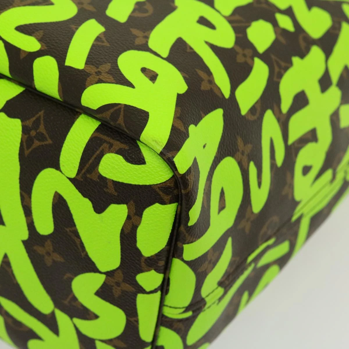 Brand Street LOUIS VUITTON Monogram Graffiti Neverfull GM Tote Bag Vert M93703 LV Auth 29943A 17 Brand Street LOUIS VUITTON Monogram Graffiti Neverfull GM Tote Bag Vert M93703 LV Auth 29943A - Image 15