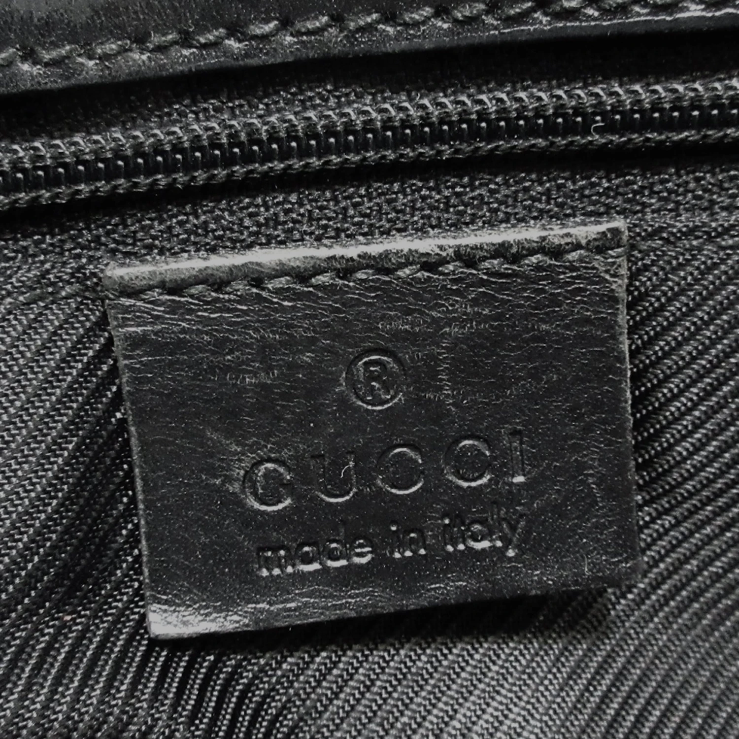 Upteam GUCCI GG Canvas Jackie Bardot Shoulder Bag 8 Upteam GUCCI GG Canvas Jackie Bardot Shoulder Bag - Image 6