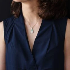 Sarl Baume French 1970s Emerald Diamonds 18 Karat White Gold Pendant -Best Jewelry Store 2 master 588de6de f0e5 4898 975c d1f91d06439b