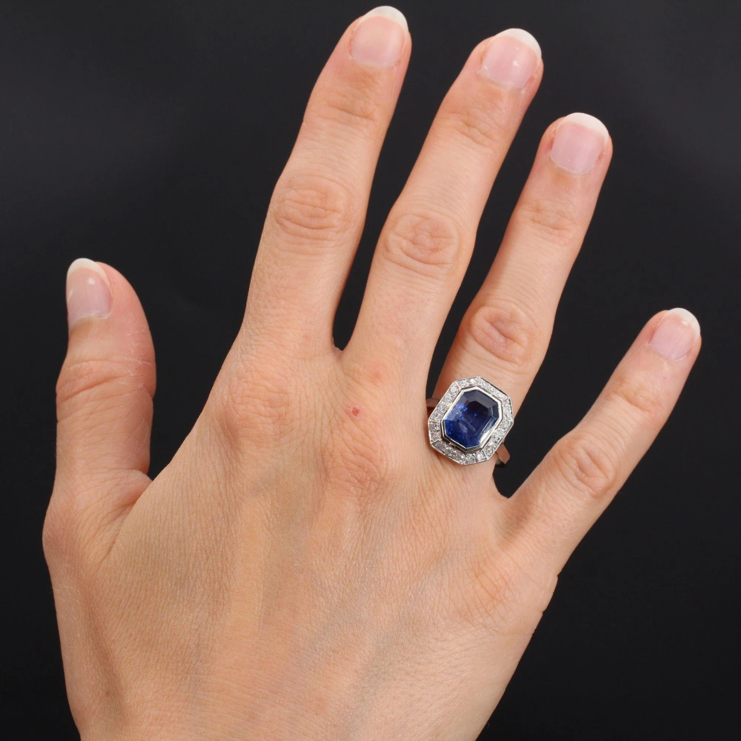 Sarl Baume French Art Deco Certified No Heat Burmese Sapphire Diamonds Platinum Ring 4 Sarl Baume French Art Deco Certified No Heat Burmese Sapphire Diamonds Platinum Ring - Image 2