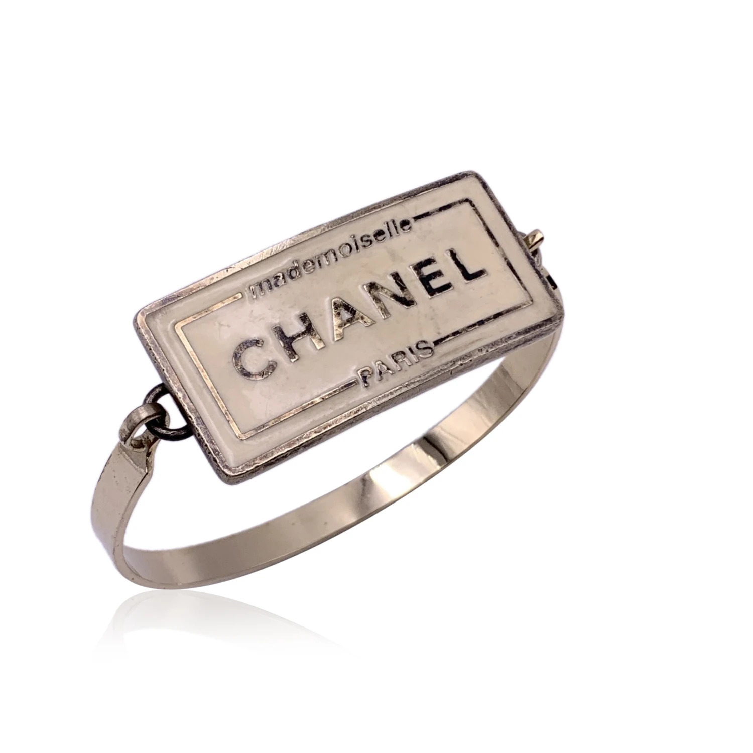 Opherty Ciocci CHANEL Vintage Silver Metal Beige Enamel Mademoiselle Bangle Bracelet 4 Opherty Ciocci CHANEL Vintage Silver Metal Beige Enamel Mademoiselle Bangle Bracelet - Image 2