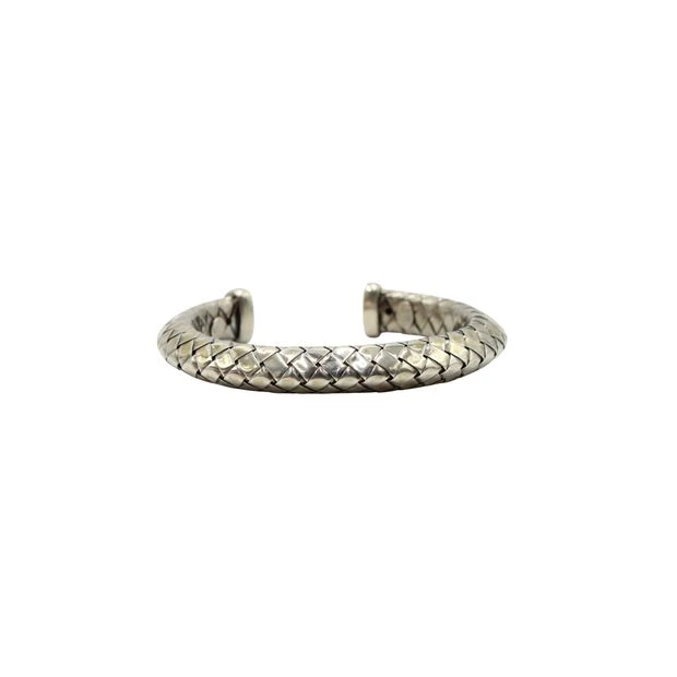 Style Tribute BOTTEGA VENETA Intrecciato Cuff Bracelet In Silver Metal 3 Style Tribute BOTTEGA VENETA Intrecciato Cuff Bracelet In Silver Metal