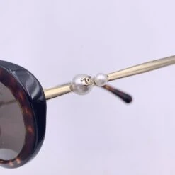 Opherty Ciocci CHANEL Brown Acetate 5428 Oval Pearl Sunglasses 56/16 140 Mm -Best Jewelry Store 49265b35 adbf 59b2 bc70 679e716b2fd0