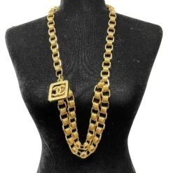 Luxury Resale Network CHANEL Vintage Gold Chain Belt CC Square Charm Excellent 36