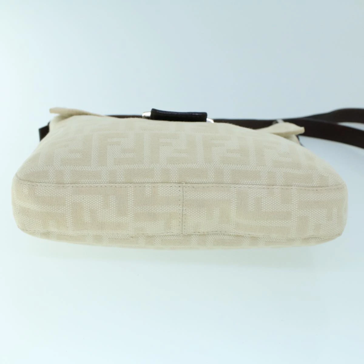 Style Tribute FENDI Mamma Baguette Shoulder Bag Canvas Leather Beige Brown Auth 54030 7 Style Tribute FENDI Mamma Baguette Shoulder Bag Canvas Leather Beige Brown Auth 54030 - Image 5