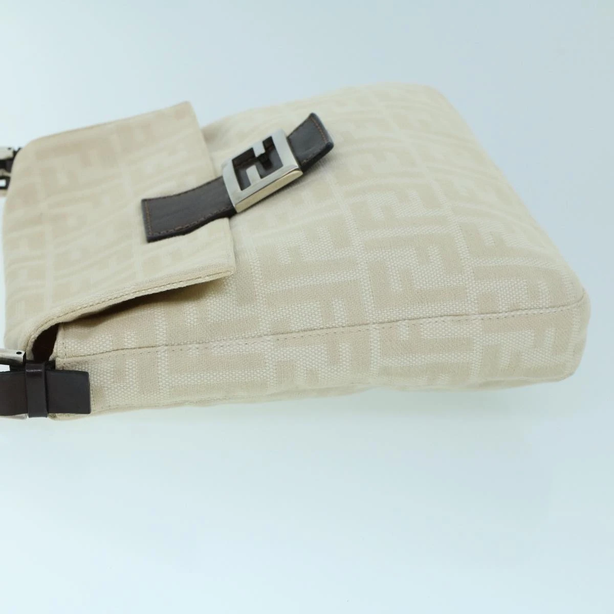 Style Tribute FENDI Mamma Baguette Shoulder Bag Canvas Leather Beige Brown Auth 54030 6 Style Tribute FENDI Mamma Baguette Shoulder Bag Canvas Leather Beige Brown Auth 54030 - Image 4