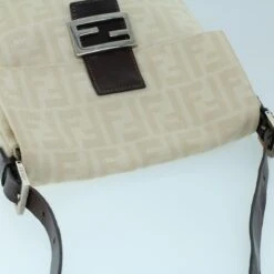 Style Tribute FENDI Mamma Baguette Shoulder Bag Canvas Leather Beige Brown Auth 54030 27 Style Tribute FENDI Mamma Baguette Shoulder Bag Canvas Leather Beige Brown Auth 54030 -Best Jewelry Store 54030 6 b723bab7 c056 4b31 96f4 215042afdfcf