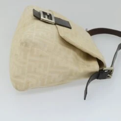 Brand Street FENDI Zucca Canvas Mamma Baguette Shoulder Bag Beige Auth 57043 24 Brand Street FENDI Zucca Canvas Mamma Baguette Shoulder Bag Beige Auth 57043 -Best Jewelry Store 57043 4