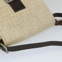 Brand Street FENDI Zucca Canvas Mamma Baguette Shoulder Bag Beige Auth 57043 27 Brand Street FENDI Zucca Canvas Mamma Baguette Shoulder Bag Beige Auth 57043 -Best Jewelry Store 57043 6