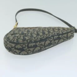 Brand Street CHRISTIAN DIOR Trotter Canvas Saddle Pouch Accessory Pouch Navy Auth 65744 30 Brand Street CHRISTIAN DIOR Trotter Canvas Saddle Pouch Accessory Pouch Navy Auth 65744 -Best Jewelry Store 65744 9