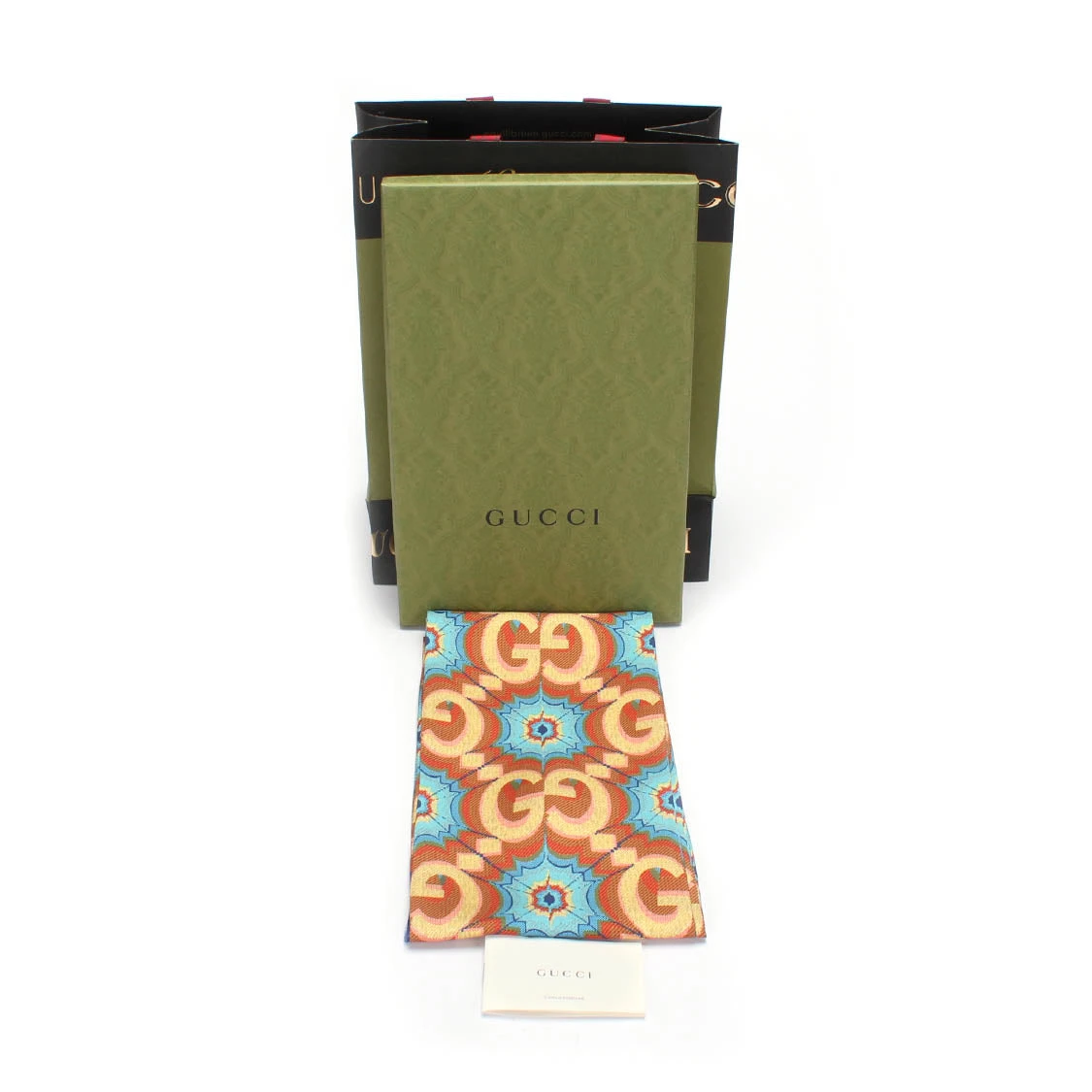 LuxUness GUCCI GG Printed Scarf 692032 9 LuxUness GUCCI GG Printed Scarf 692032 - Image 7