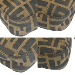 The Brand Collector FENDI Baguette Handbag 26 The Brand Collector FENDI Baguette Handbag -Best Jewelry Store 867649 5 1695243695