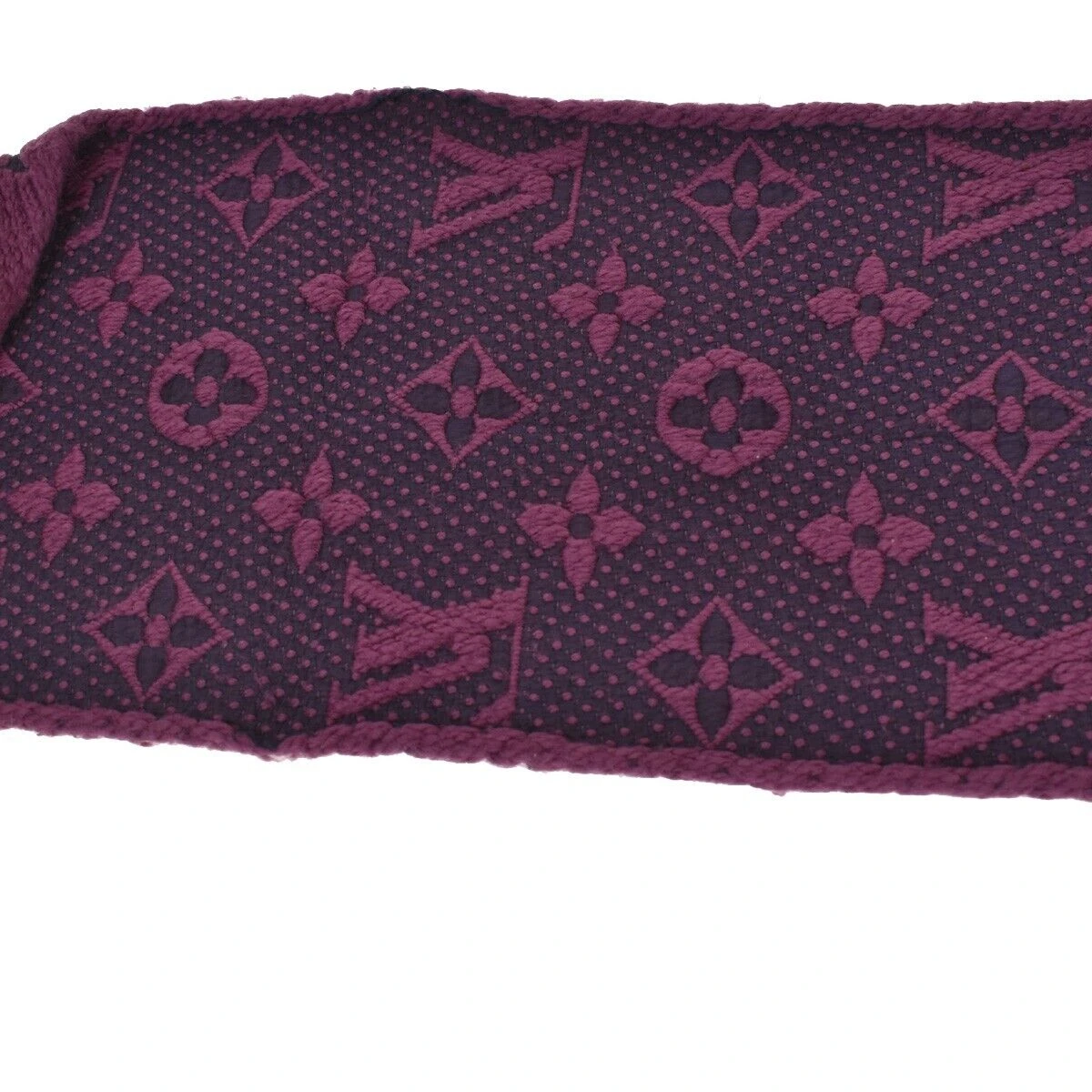 The Brand Collector LOUIS VUITTON Logomania Scarves 7 The Brand Collector LOUIS VUITTON Logomania Scarves - Image 5