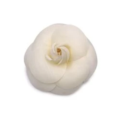 Opherty Ciocci CHANEL Vintage White Fabric Camelia Flower Camellia Brooch Pin