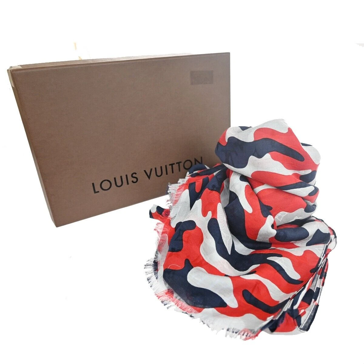 The Brand Collector LOUIS VUITTON Scarves 3 The Brand Collector LOUIS VUITTON Scarves