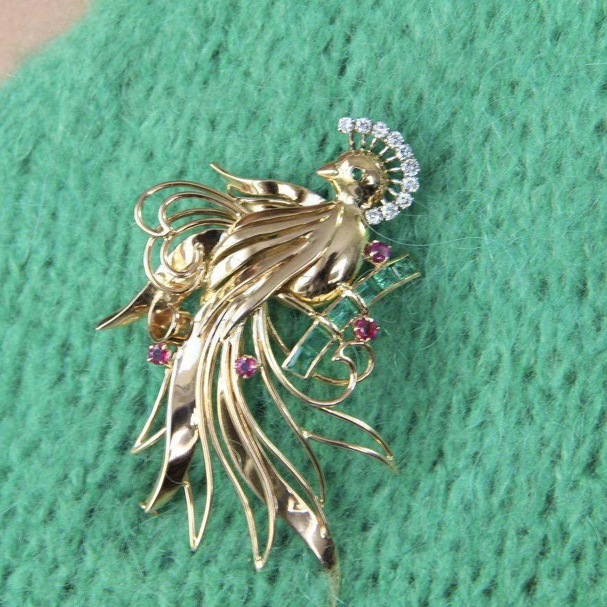 Sarl Baume 1950s Emerald Ruby Diamonds 18 Karat Yellow Gold Bird Of Paradise 11 Sarl Baume 1950s Emerald Ruby Diamonds 18 Karat Yellow Gold Bird Of Paradise - Image 9