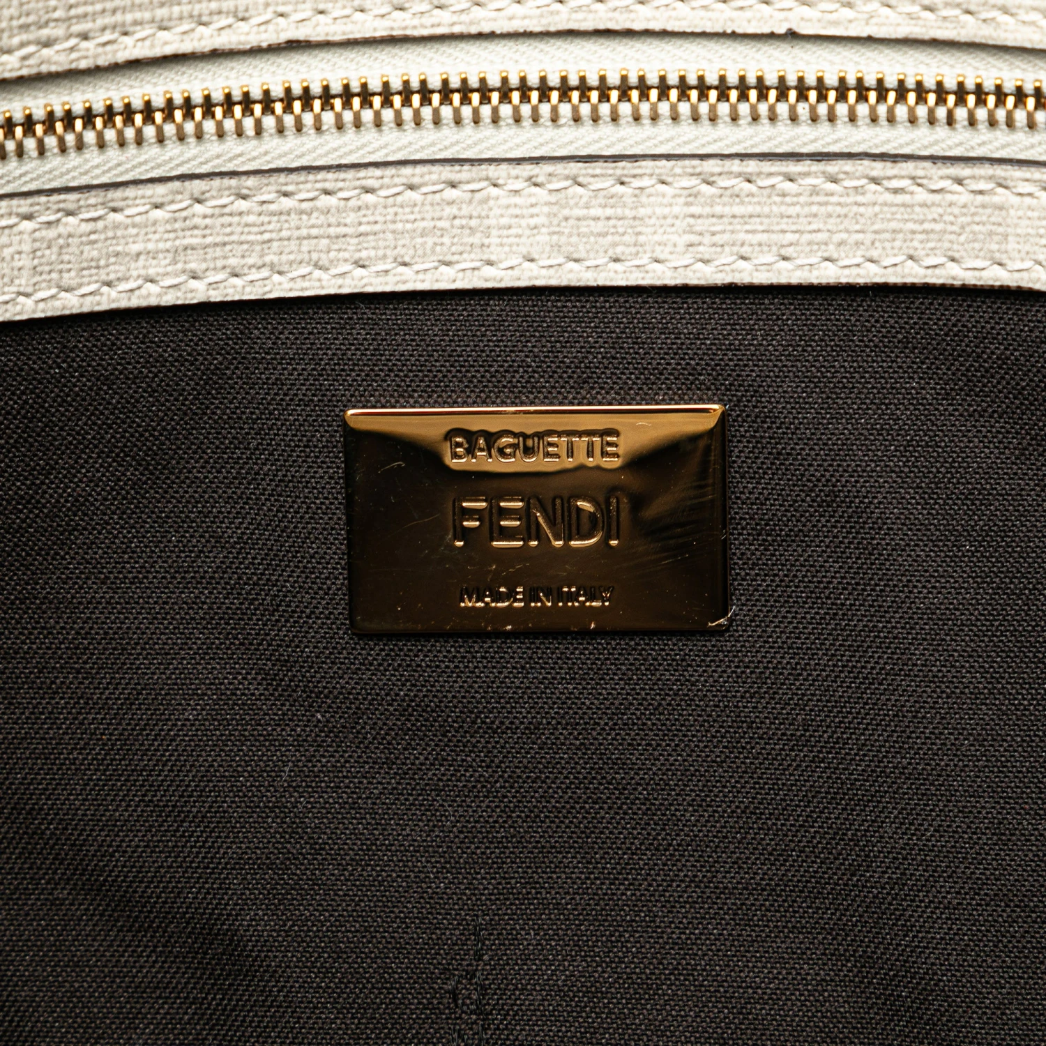 Upteam FENDI Bikini Girls Zucca Baguette Satchel 8 Upteam FENDI Bikini Girls Zucca Baguette Satchel - Image 6