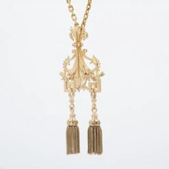 Sarl Baume 19th Century 18 Karat Yellow Gold Tassels Pendant 17 Sarl Baume 19th Century 18 Karat Yellow Gold Tassels Pendant -Best Jewelry Store CVP4604 master