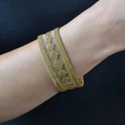 Sarl Baume 1960s Retro 18 Karat Yellow Gold Woven Bracelet -Best Jewelry Store DSC 2783 master