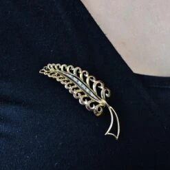 Sarl Baume French 1960s Diamonds 18 Karat Yellow White Gold Leaf Brooch -Best Jewelry Store DSC 5212 master