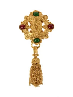 QOO Vintage CHANEL 1994 Made Gripoix Design Cutout Fringe Cc Mark Brooch Gold/Green/Red