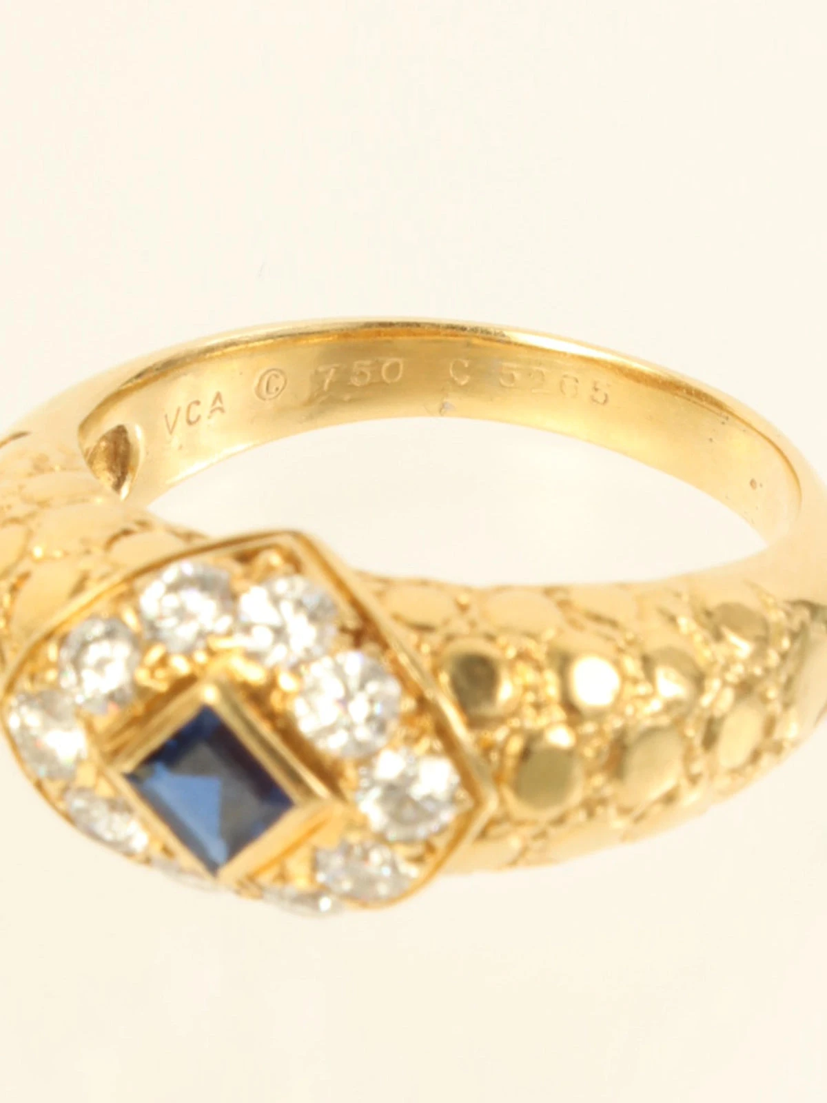 QOO Vintage VAN CLEEF & ARPELS 18K Sapphire Diamond Ring Gold/Blue 6 QOO Vintage VAN CLEEF & ARPELS 18K Sapphire Diamond Ring Gold/Blue - Image 4
