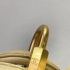 AMORE Vintage CHANEL 1994 Classic Flap Handbag Set Beige Lambskin 94751 32 AMORE Vintage CHANEL 1994 Classic Flap Handbag Set Beige Lambskin 94751 -Best Jewelry Store IMG 0731 6b83f495 52b8 4886 973f e9d0bea668b2