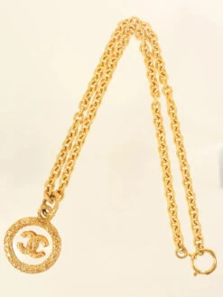 QOO Vintage CHANEL 1993 Made Round Cc Mark Plate Long Necklace Gold/Clear -Best Jewelry Store IMG 2370