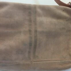 Fancy Lux FENDI Baguette Shoulder Bag In Pink Suede 22 Fancy Lux FENDI Baguette Shoulder Bag In Pink Suede -Best Jewelry Store IMG 4082 1dae162e cada 4a69 8402 7f6cc757f14d