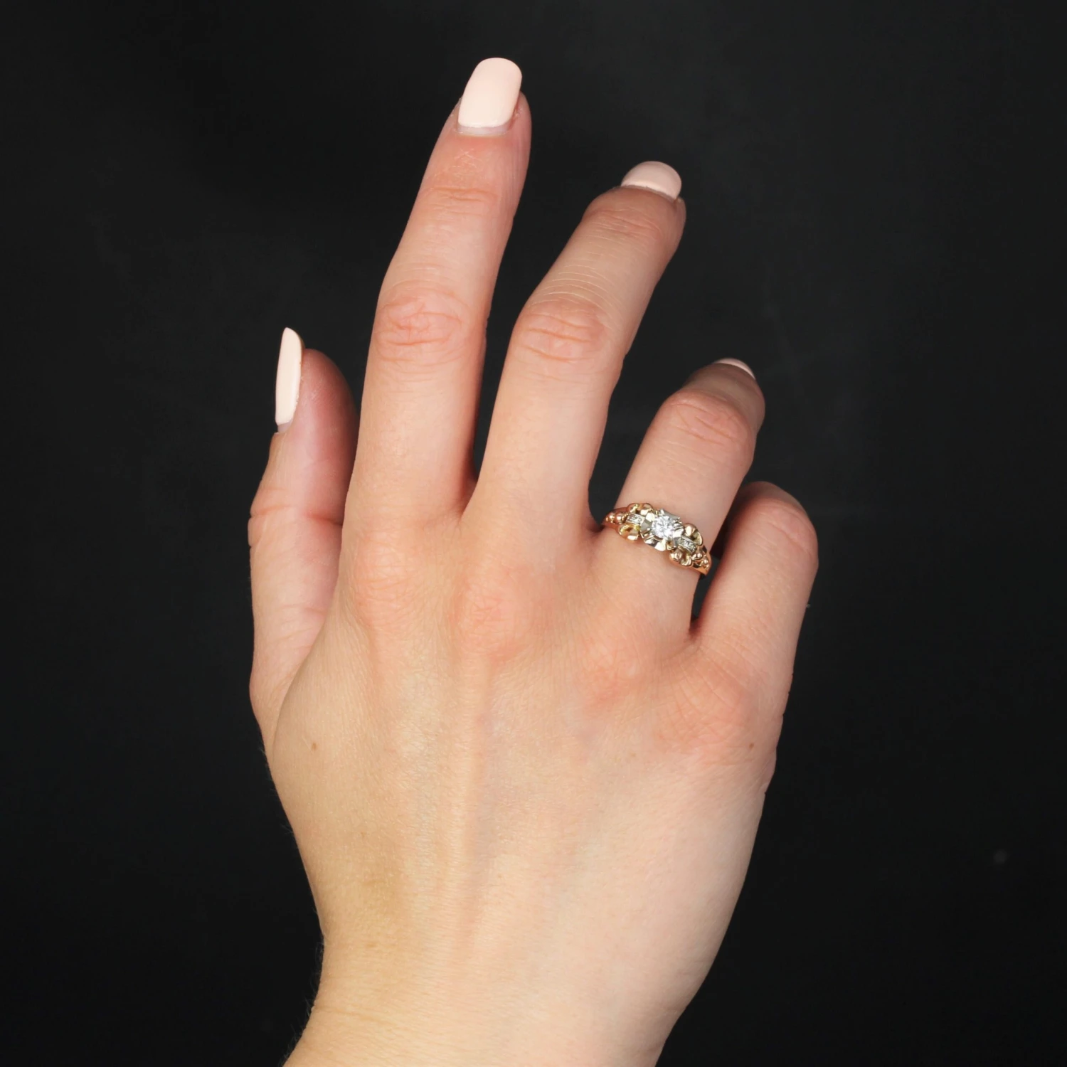 Sarl Baume French 1950s Retro Diamond 18 Karat Yellow Gold Solitaire Ring 6 Sarl Baume French 1950s Retro Diamond 18 Karat Yellow Gold Solitaire Ring - Image 4