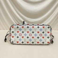 Luxcellent Louis Vuitton Monogram Canvas Game On Neverfull MM With Pochette Shoulder Bag Sku# 70632 -Best Jewelry Store IMG 4875 f0fd9e83 69f4 4839 8134 3eb704333a66