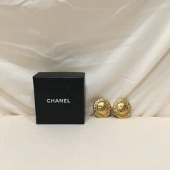 Luxcellent Chanel Gold CC Round Clip On Earrings Sku# 71901L