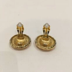 Luxcellent Chanel Gold CC Round Clip On Earrings Sku# 71901L -Best Jewelry Store IMG 6046 48e226ee 6b47 4a92 abe6 d8f5eeb0af7e