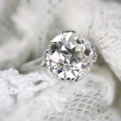 Sarl Baume French 20th Century 3, 07 Carats Diamond Platinum Solitaire Ring -Best Jewelry Store IMG 7134 master af757f72 2f5d 41cd 99b5 28cb15e42538