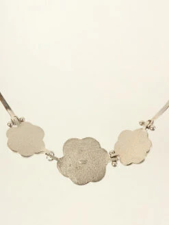 QOO Vintage CHANEL 1998 Made Camellia Choker Silver/Black -Best Jewelry Store IMG 8255